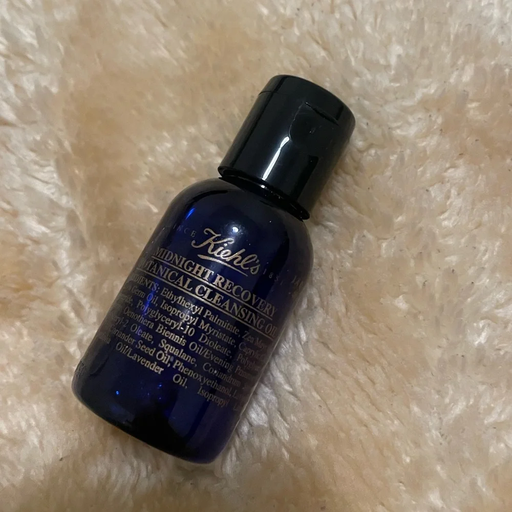 NWOT kiehls Midnight Recovery Botanical Cleansing Oil